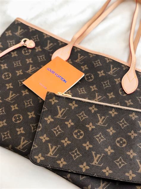 is it illegal to buy louis vuitton replicas|is buying a replica a scam.